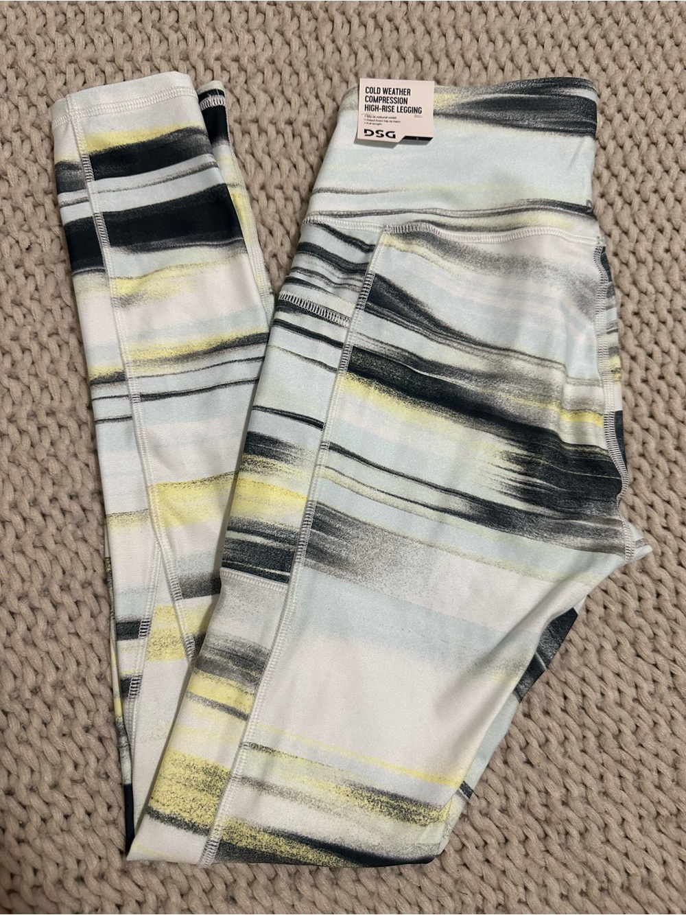 DSG Women's Brushstroke High-Rise Leggings in Linear Glare White